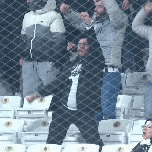 gif:105